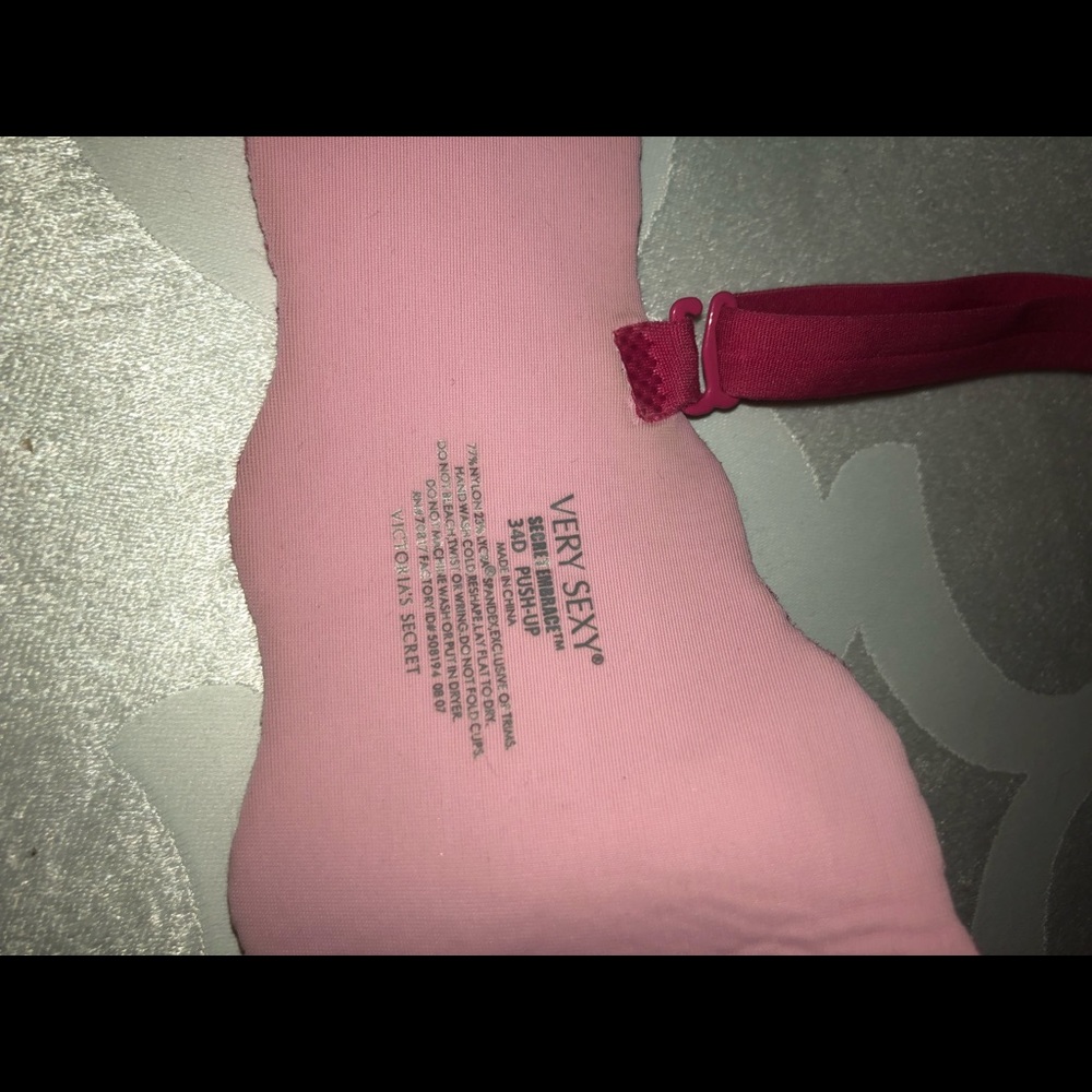 Bra - Picture 2 of 3